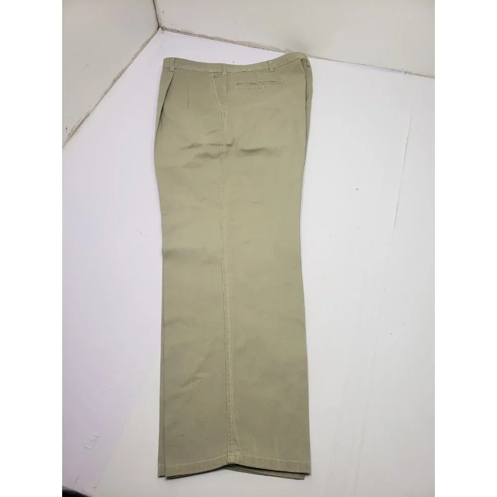 Lee Men’s Khaki Extreme Motion Flat Front Relaxed Taper Pants Size 40X30